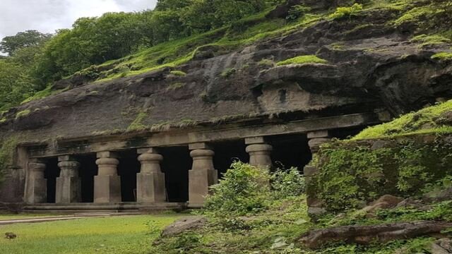 Fixed-departure-tours-in-India